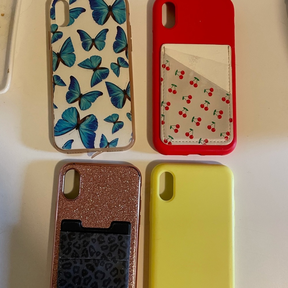 Lot of iphone x phone cases